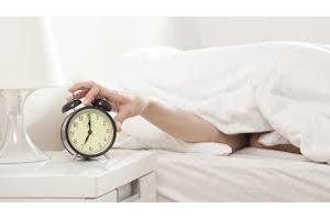 Slaapproblemen vergroten risico op psychische problemen, vooral vrouwen komen moeilijker in slaap