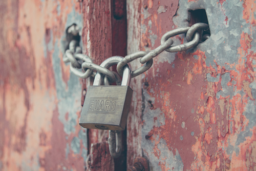  Vloeken is een reden om je naar de isoleercel te sturen in psychiatrisch centrum, België