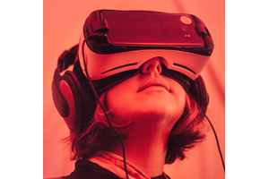 Partydrugs en Virtual Reality als middel tegen PTSS