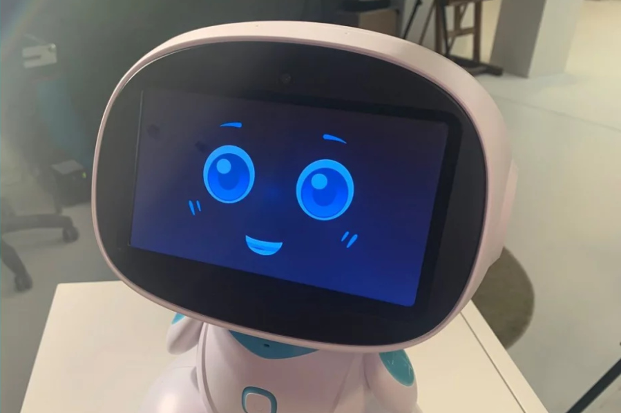 Tonnie de Robot, nu in dienst van GGZ Oost Brabant