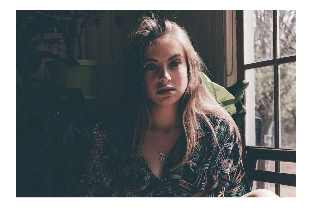 Meer jongeren met jeugdhulp, vooral meer tienermeiden